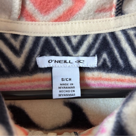 O'Neill Cream and Black Patterned Quarter Zip-Up women’s Small Hoodie Sweater - Picture 10 of 10